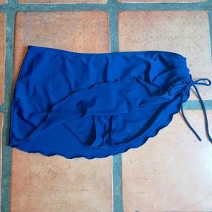 Swim Skirt + Bikini Jaclyn Smith Size 18